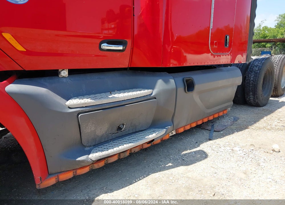 2015 PETERBILT 579 VIN: 1XPBD49X6FD289907