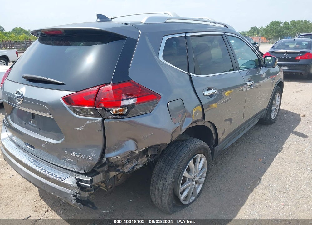 2017 NISSAN ROGUE SV VIN: KNMAT2MV9HP585175