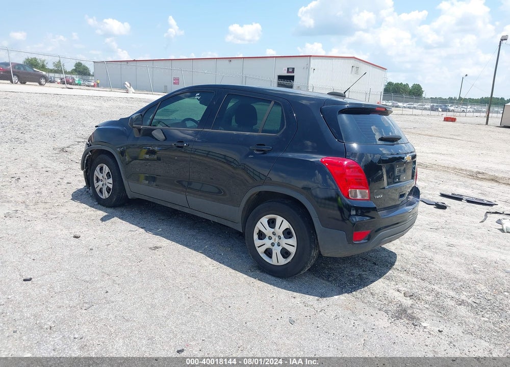 2018 CHEVROLET TRAX LS VIN: 3GNCJKSB2JL386470