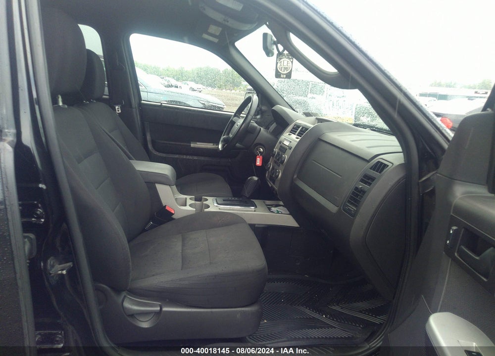 2009 FORD ESCAPE XLT VIN: 1FMCU93G99KC33967