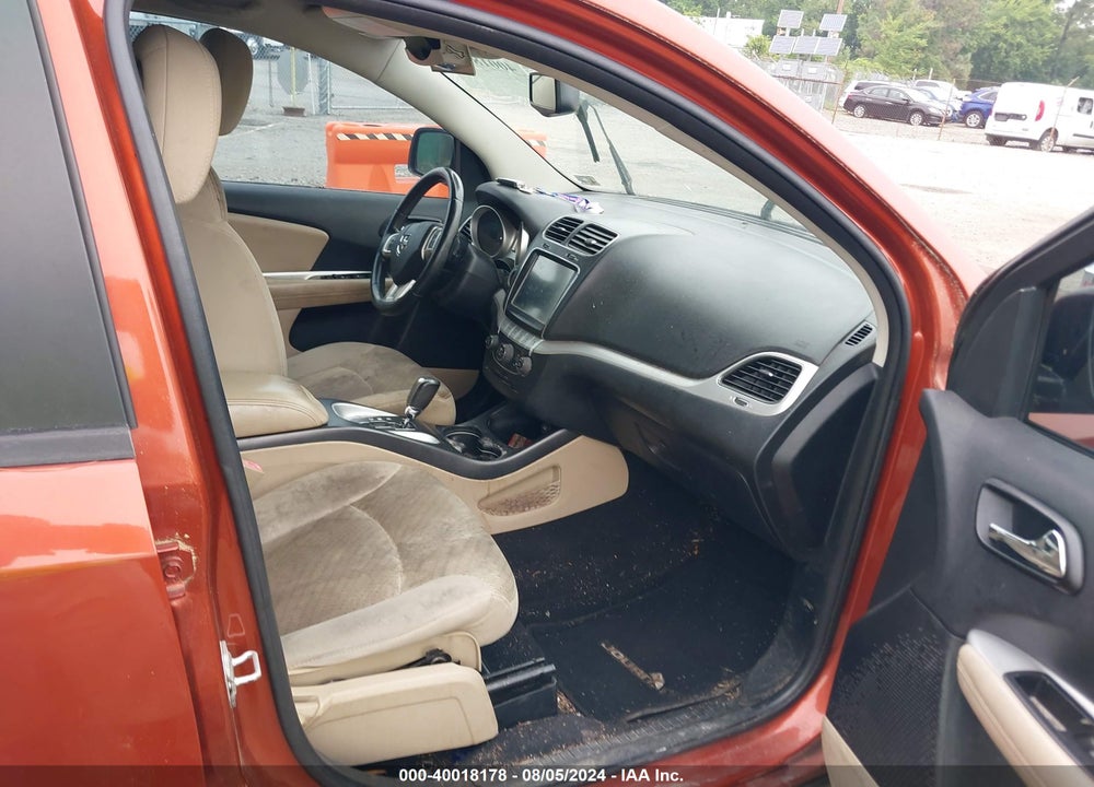 2013 DODGE JOURNEY SXT VIN: 3C4PDCBB4DT608082