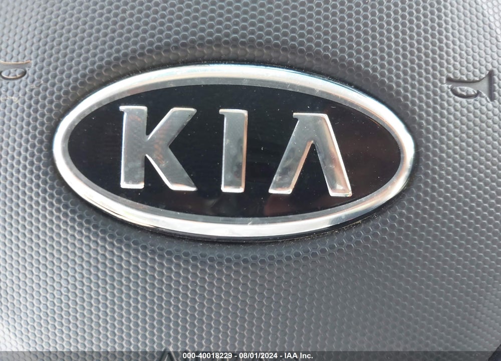 2010 KIA SOUL VIN: KNDJT2A25A7049811