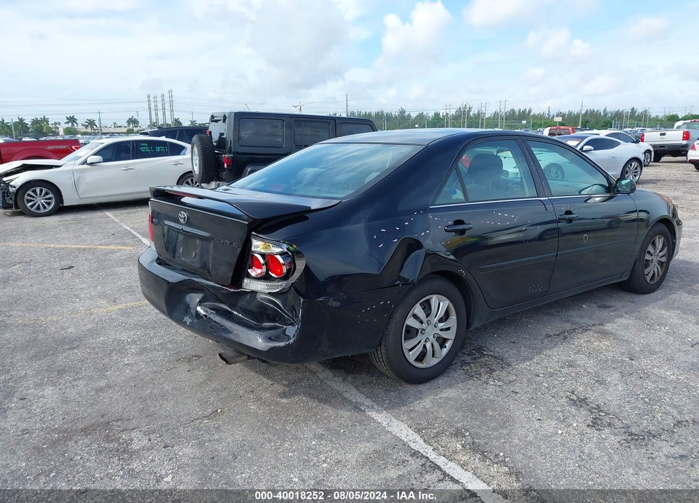 2005 TOYOTA CAMRY SE VIN: 4T1BE30K55U417977
