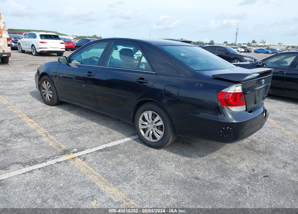 2005 TOYOTA CAMRY SE VIN: 4T1BE30K55U417977