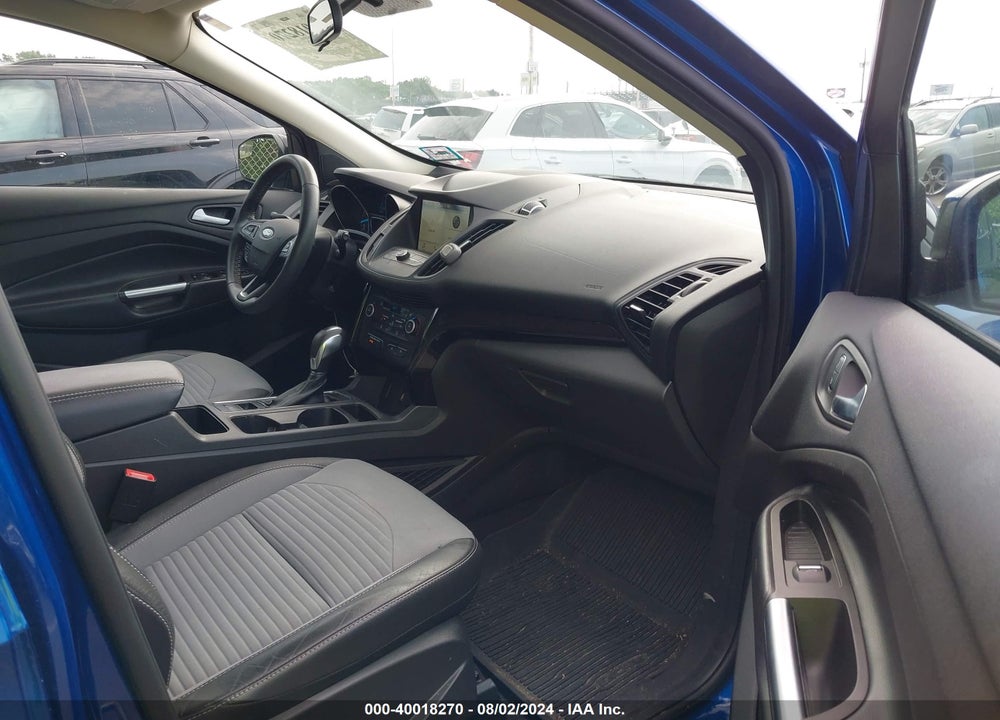 2019 FORD ESCAPE SE VIN: 1FMCU9GD4KUB91461