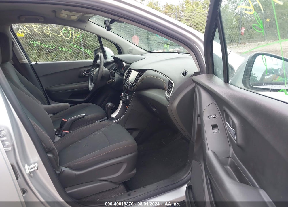 2017 CHEVROLET TRAX LS VIN: KL7CJNSB6HB192186