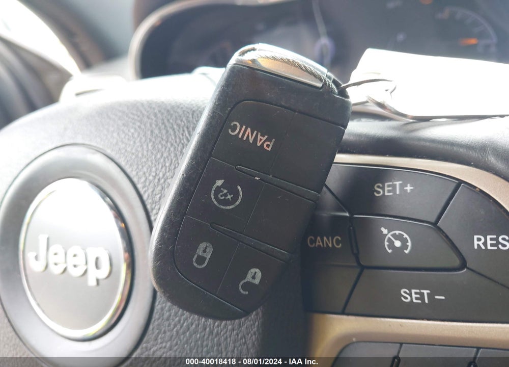 2014 JEEP GRAND CHEROKEE LAREDO VIN: 1C4RJFAG5EC540968