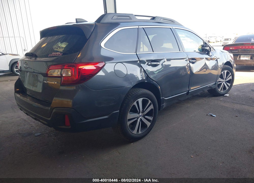 2018 SUBARU OUTBACK 2.5I LIMITED VIN: 4S4BSANC8J3297459