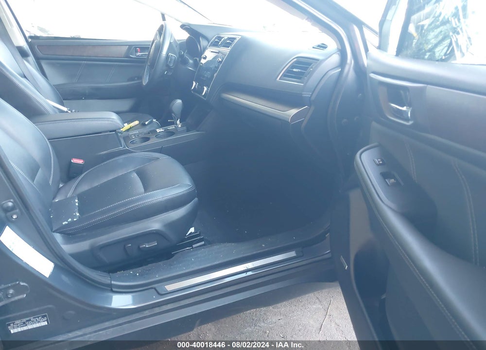 2018 SUBARU OUTBACK 2.5I LIMITED VIN: 4S4BSANC8J3297459