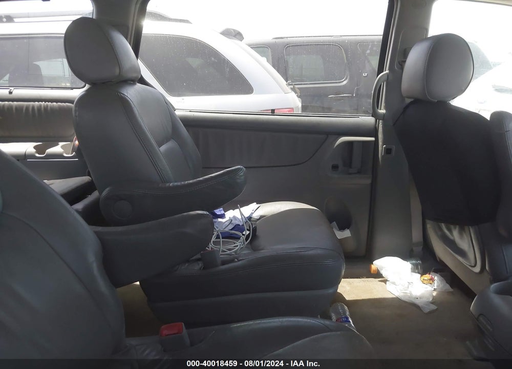 2006 TOYOTA SIENNA XLE/XLE LIMITED VIN: 5TDZA22CX6S433600