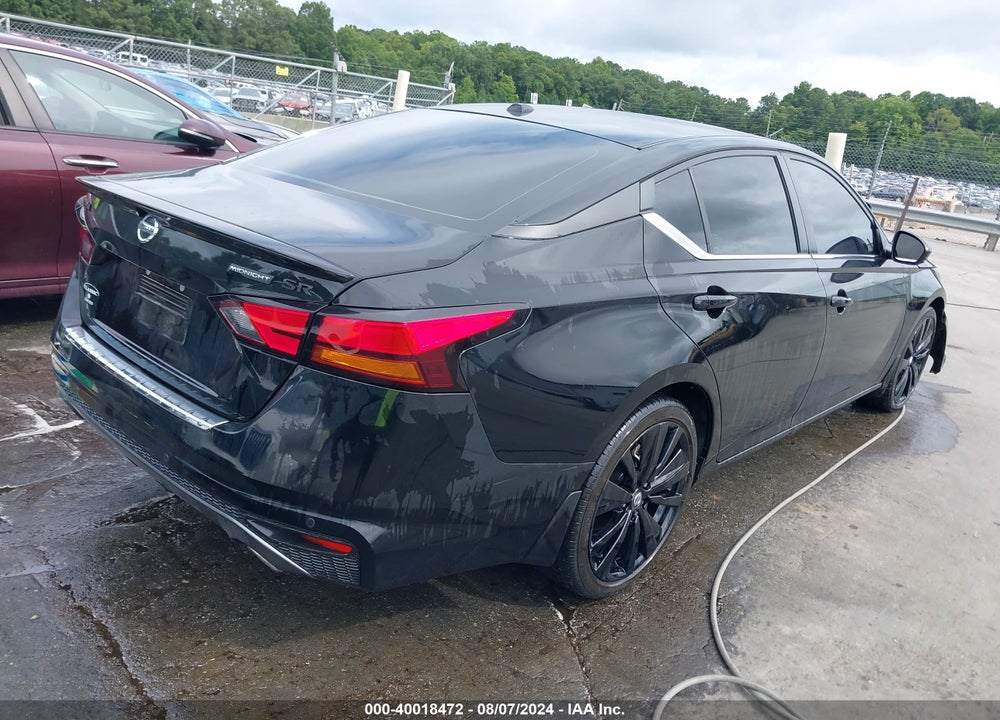 2022 NISSAN ALTIMA SR FWD VIN: 1N4BL4CV2NN320435