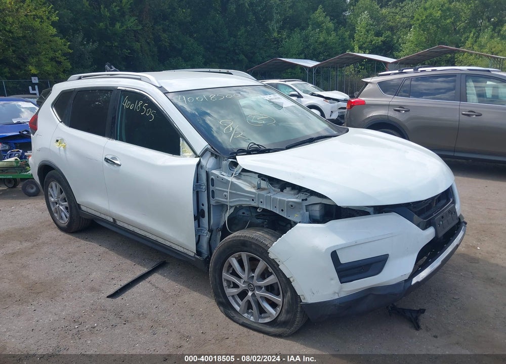 2018 NISSAN ROGUE SV VIN: KNMAT2MV0JP533116