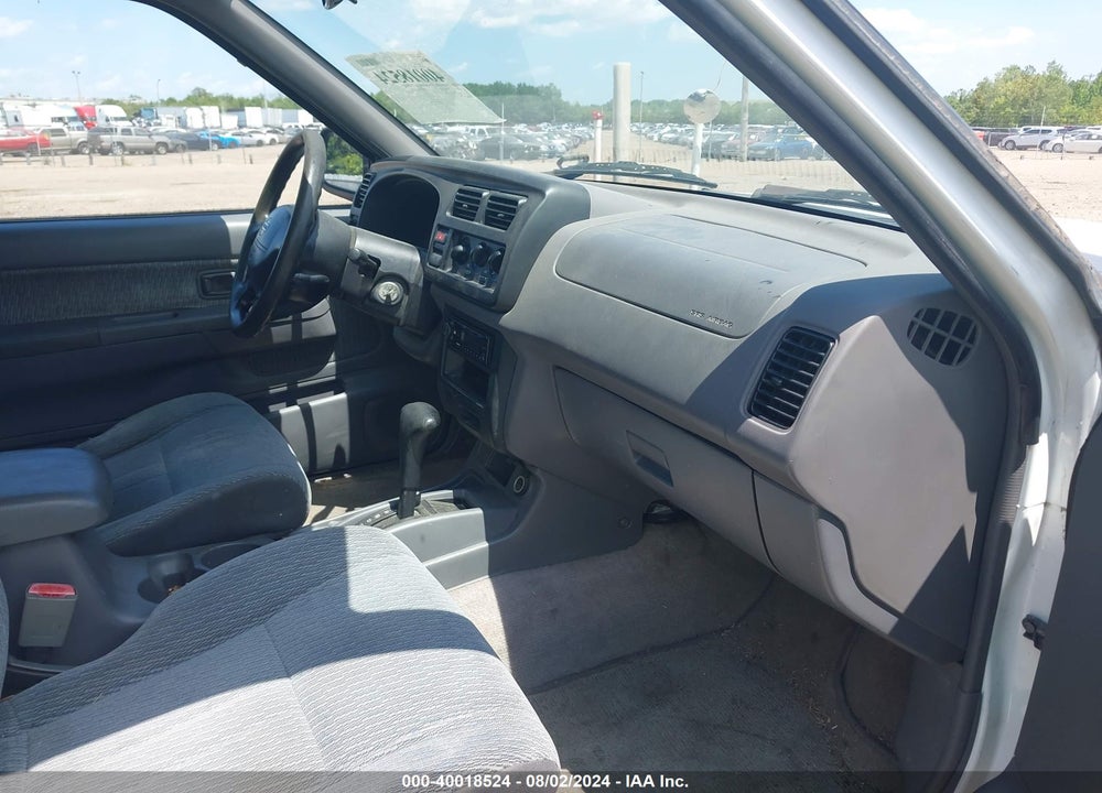2000 NISSAN FRONTIER SE-V6/XE-V6 VIN: 1N6ED27T8YC319417