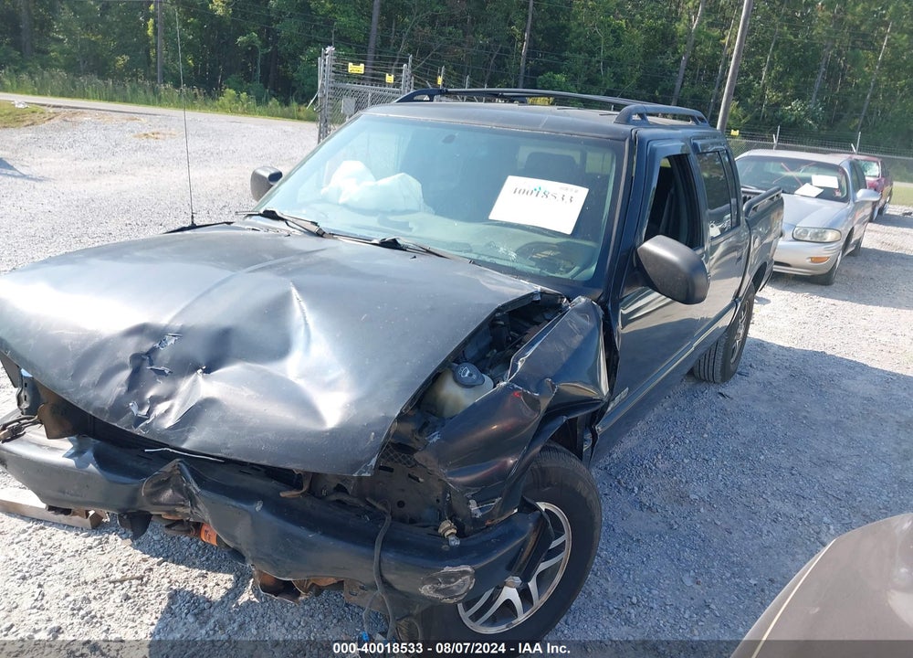 2002 CHEVROLET S-10 LS VIN: 1GCDT13W12K225114