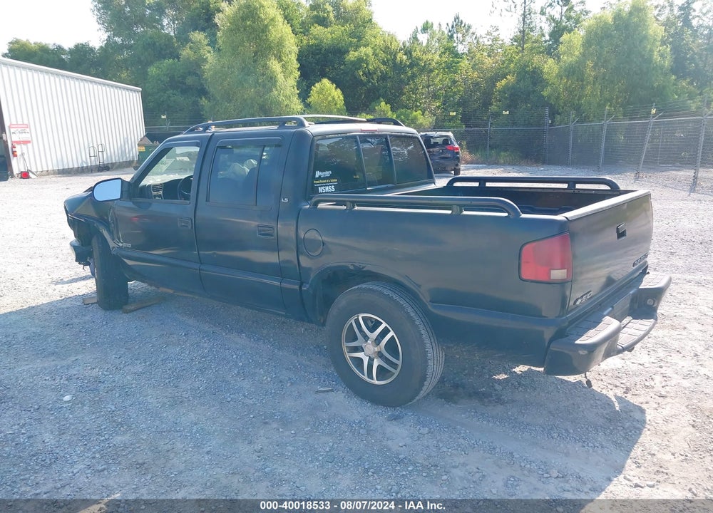 2002 CHEVROLET S-10 LS VIN: 1GCDT13W12K225114