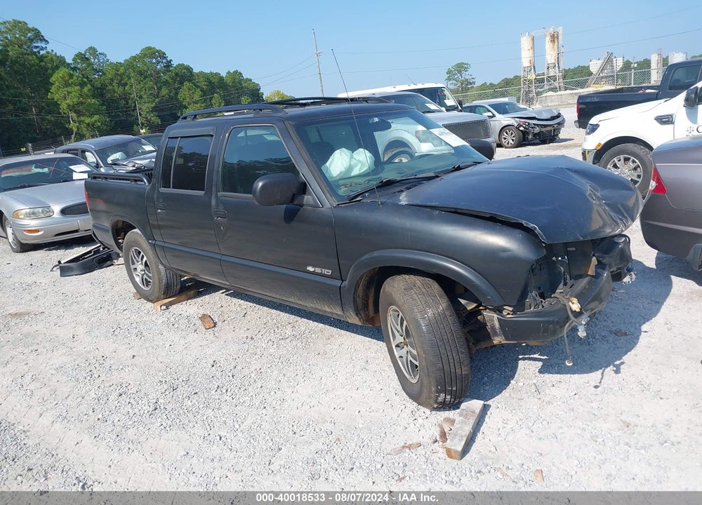 2002 CHEVROLET S-10 LS VIN: 1GCDT13W12K225114