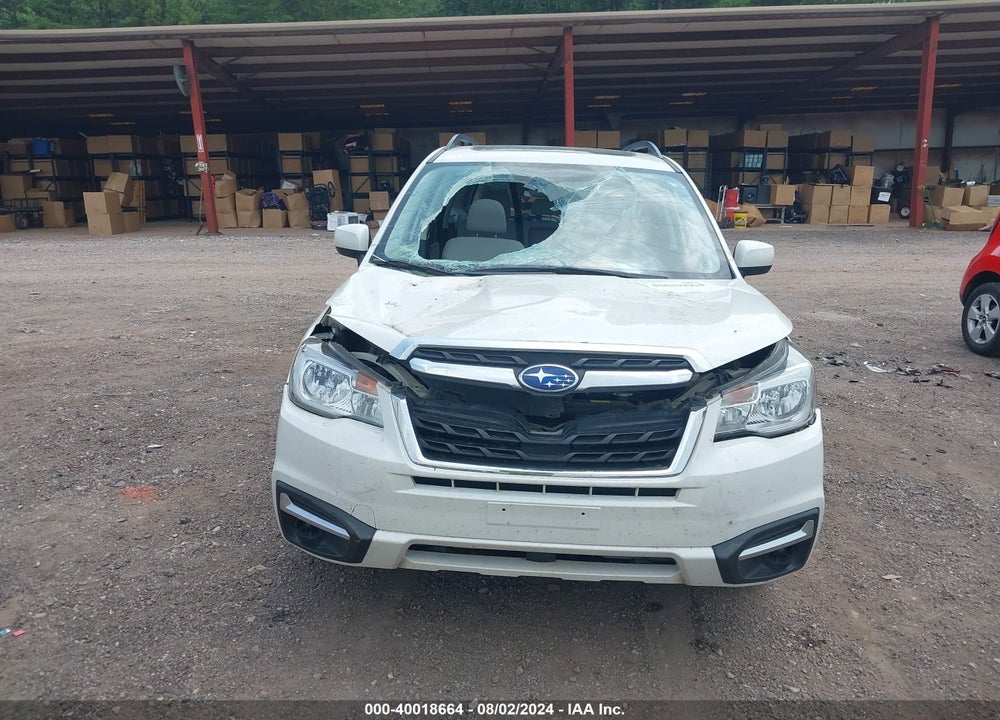 2018 SUBARU FORESTER 2.5I PREMIUM VIN: JF2SJAEC7JH616071