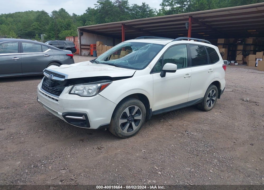 2018 SUBARU FORESTER 2.5I PREMIUM VIN: JF2SJAEC7JH616071