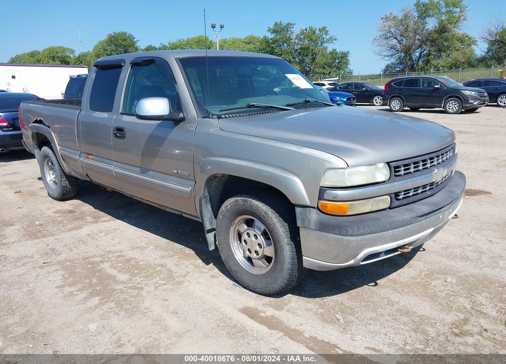2000 CHEVROLET SILVERADO 1500 LT VIN: 2GCEK19T5Y1182863