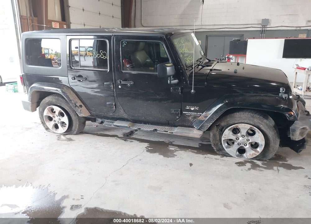 2017 JEEP WRANGLER UNLIMITED SAHARA 4X4 VIN: 1C4BJWEG9HL525079