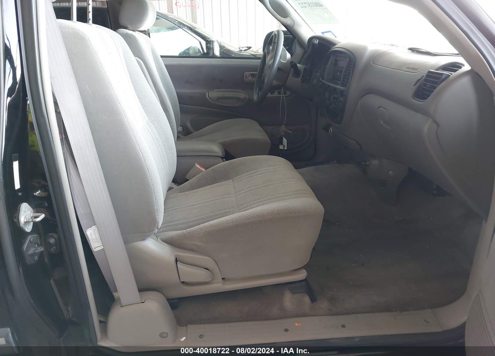 2001 TOYOTA TUNDRA SR5 V8 VIN: 5TBRT34101S215842