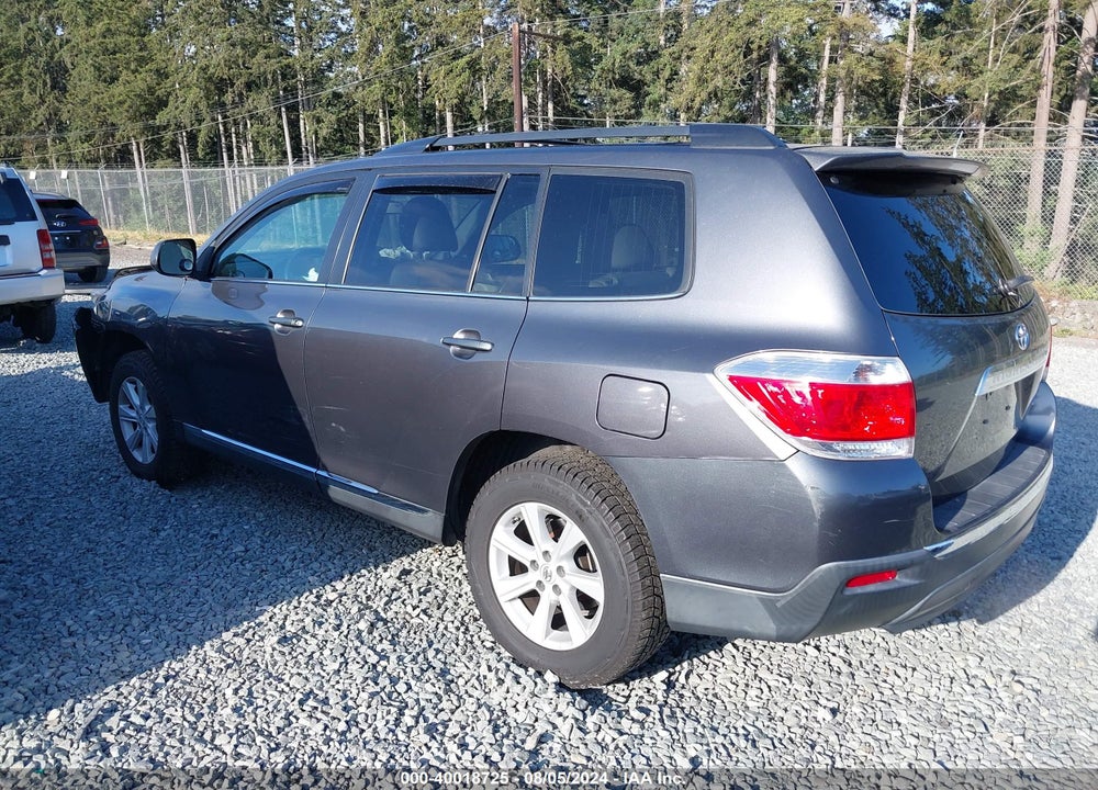 2013 TOYOTA HIGHLANDER SE V6 VIN: 5TDBK3EH8DS240273