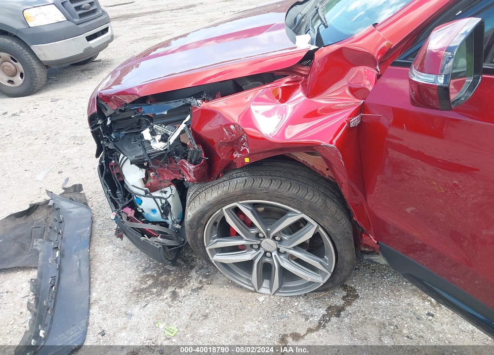 2021 CADILLAC XT4 VIN: 1GYFZER46MF022259