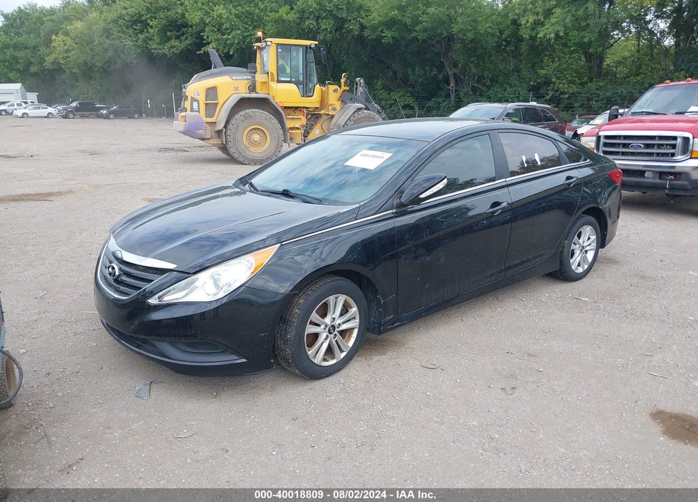 2014 HYUNDAI SONATA GLS VIN: 5NPEB4AC8EH936815