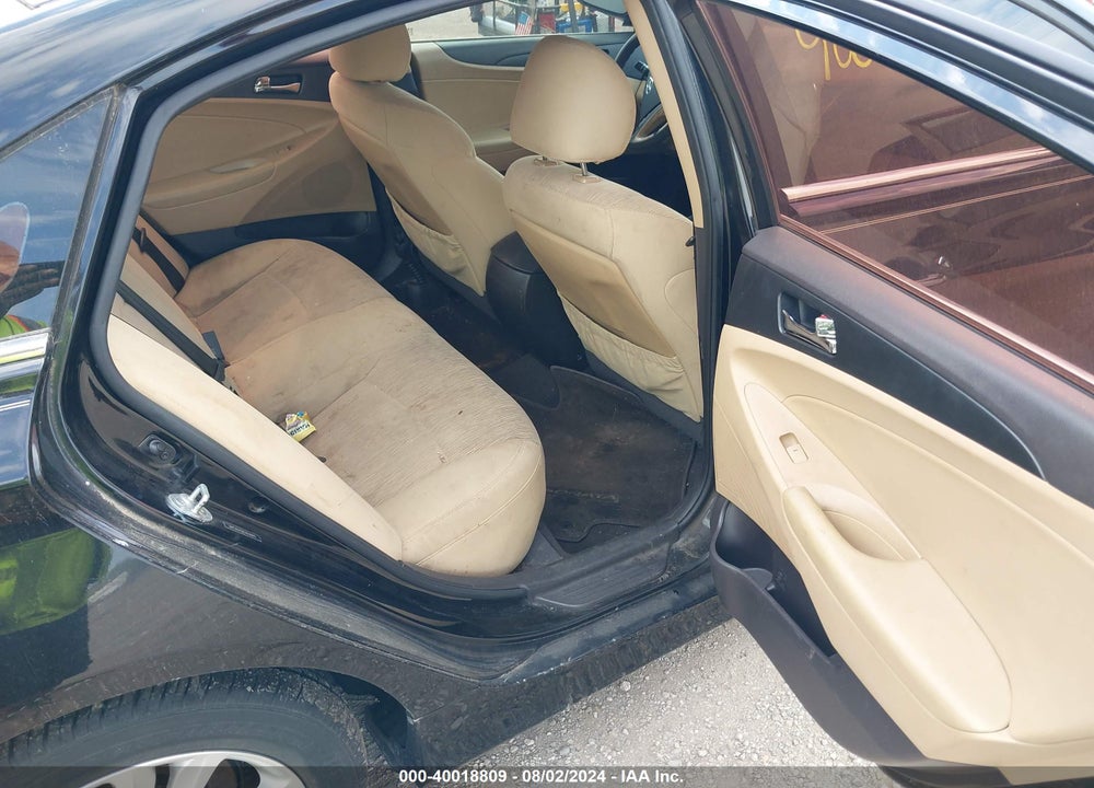 2014 HYUNDAI SONATA GLS VIN: 5NPEB4AC8EH936815