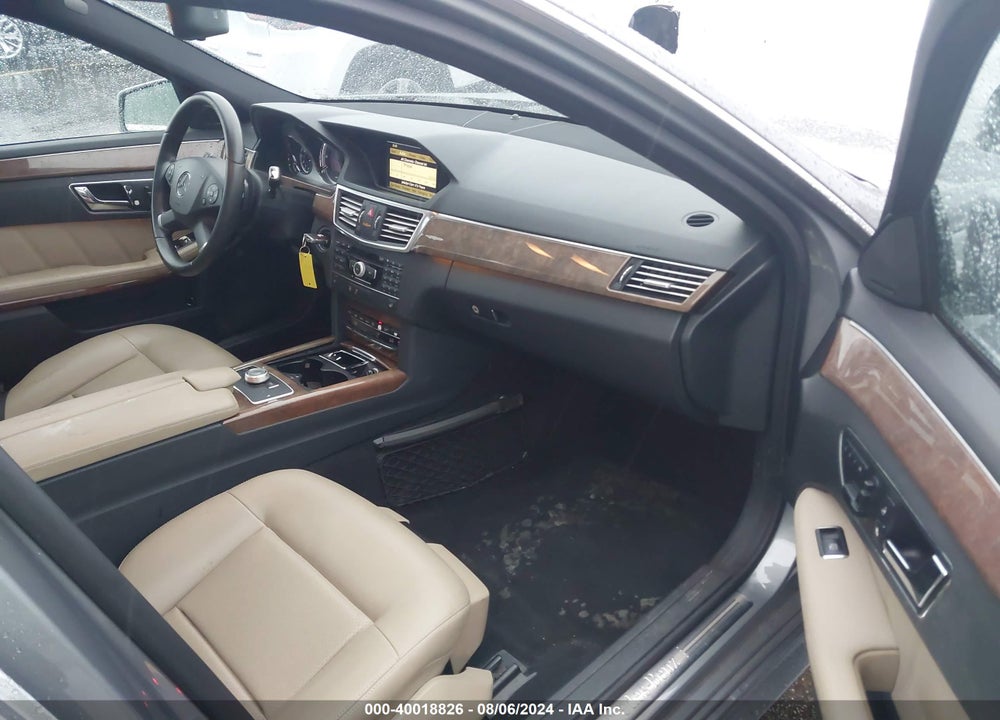 2011 MERCEDES-BENZ E 350 VIN: WDDHF5GB0BA416218