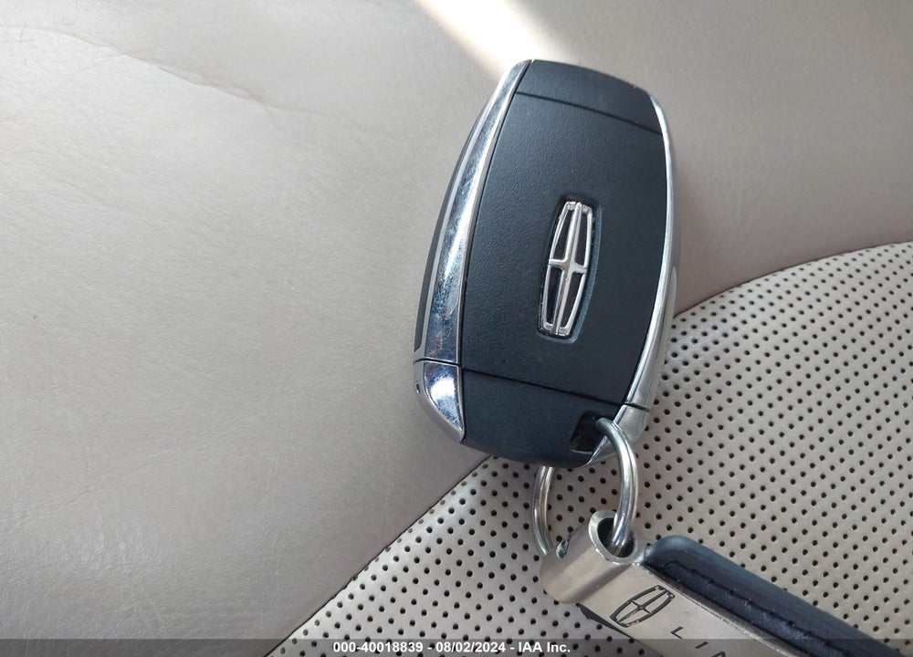 2019 LINCOLN NAUTILUS SELECT VIN: 2LMPJ8K9XKBL21034
