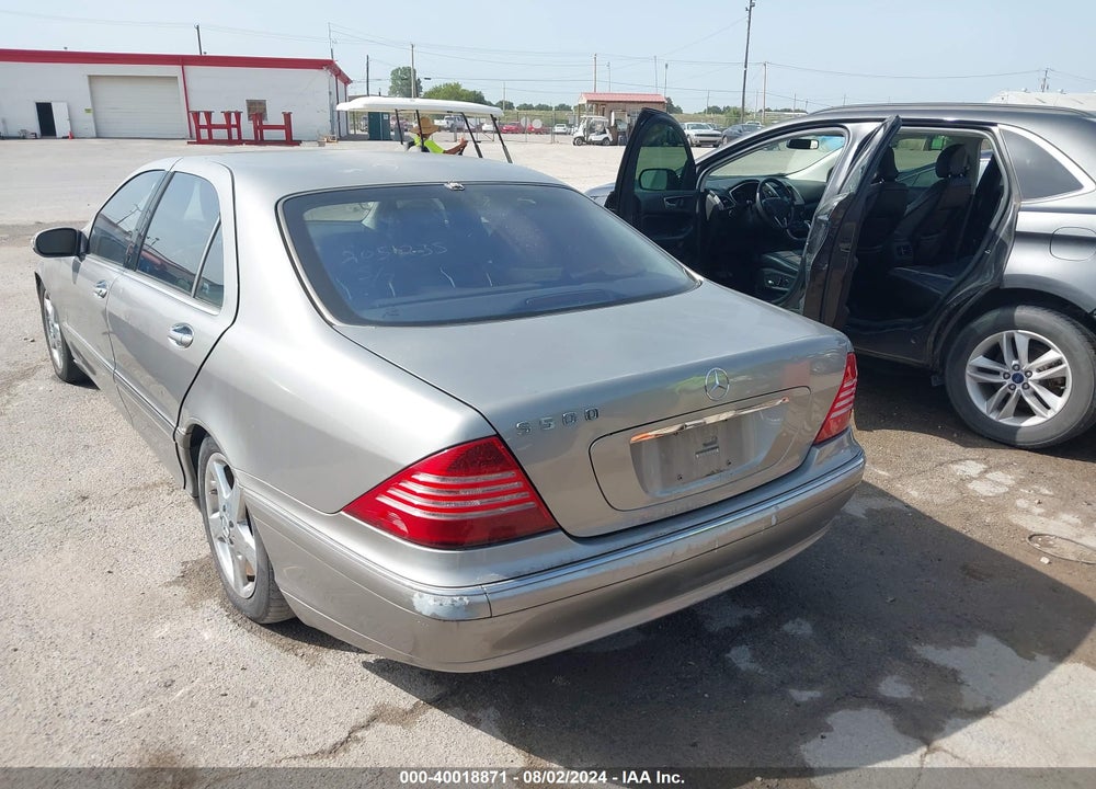 2005 MERCEDES-BENZ S 500 VIN: WDBNG75J65A441661