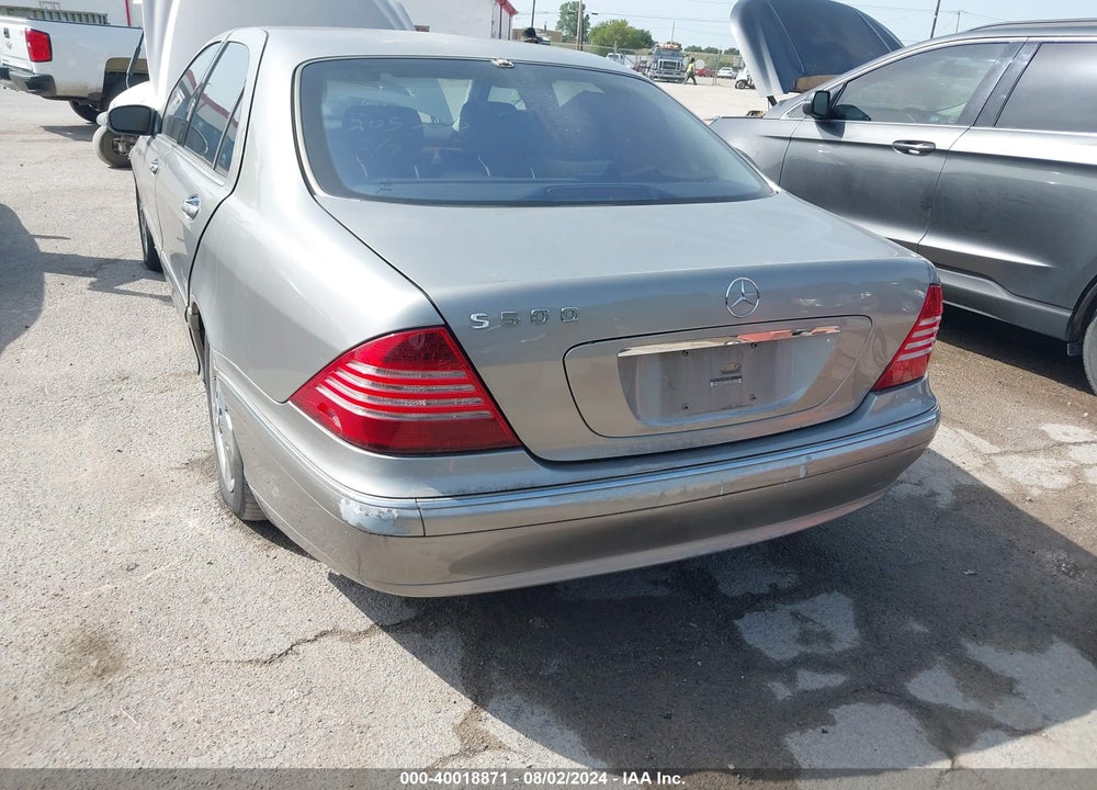 2005 MERCEDES-BENZ S 500 VIN: WDBNG75J65A441661