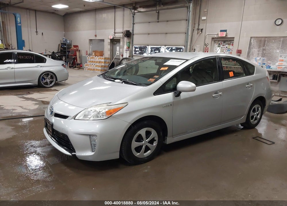 2013 TOYOTA PRIUS TWO VIN: JTDKN3DU5D5578080