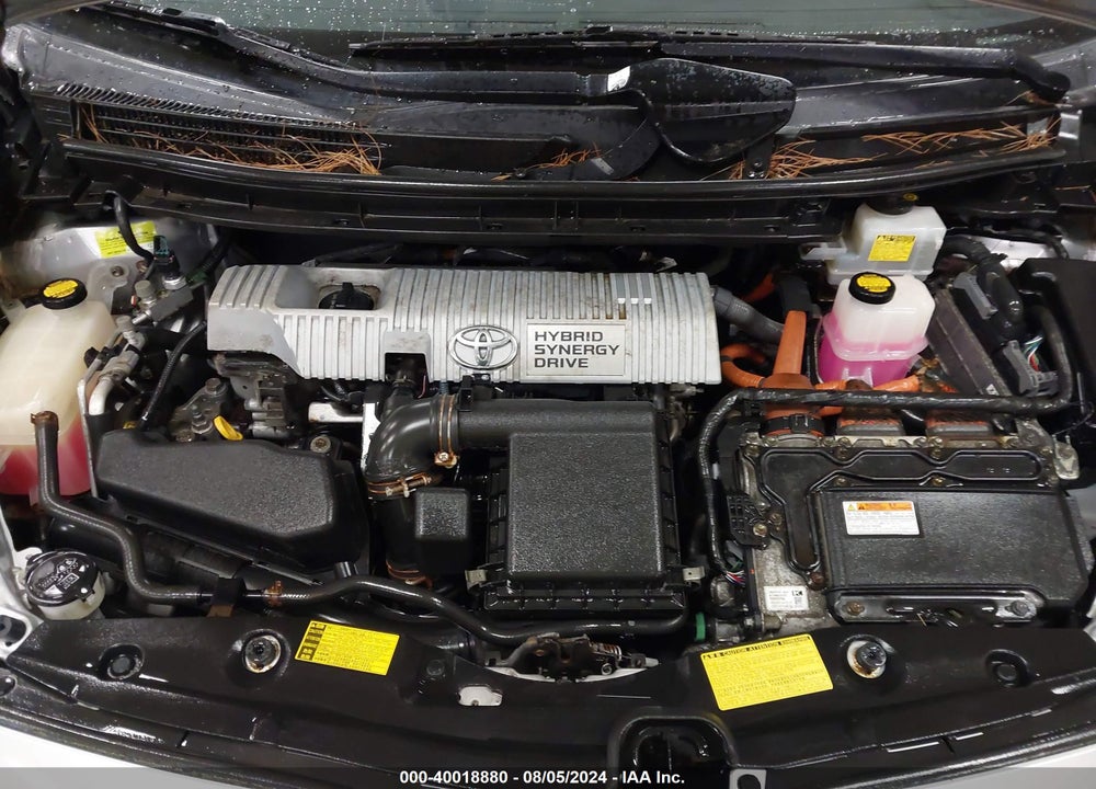2013 TOYOTA PRIUS TWO VIN: JTDKN3DU5D5578080