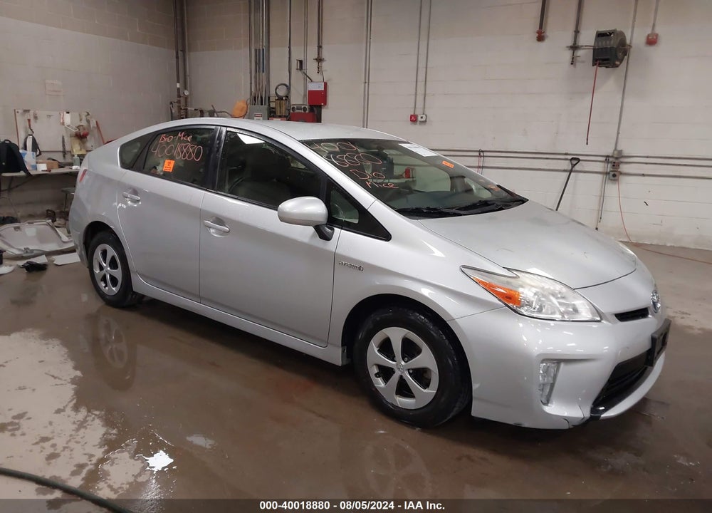 2013 TOYOTA PRIUS TWO VIN: JTDKN3DU5D5578080