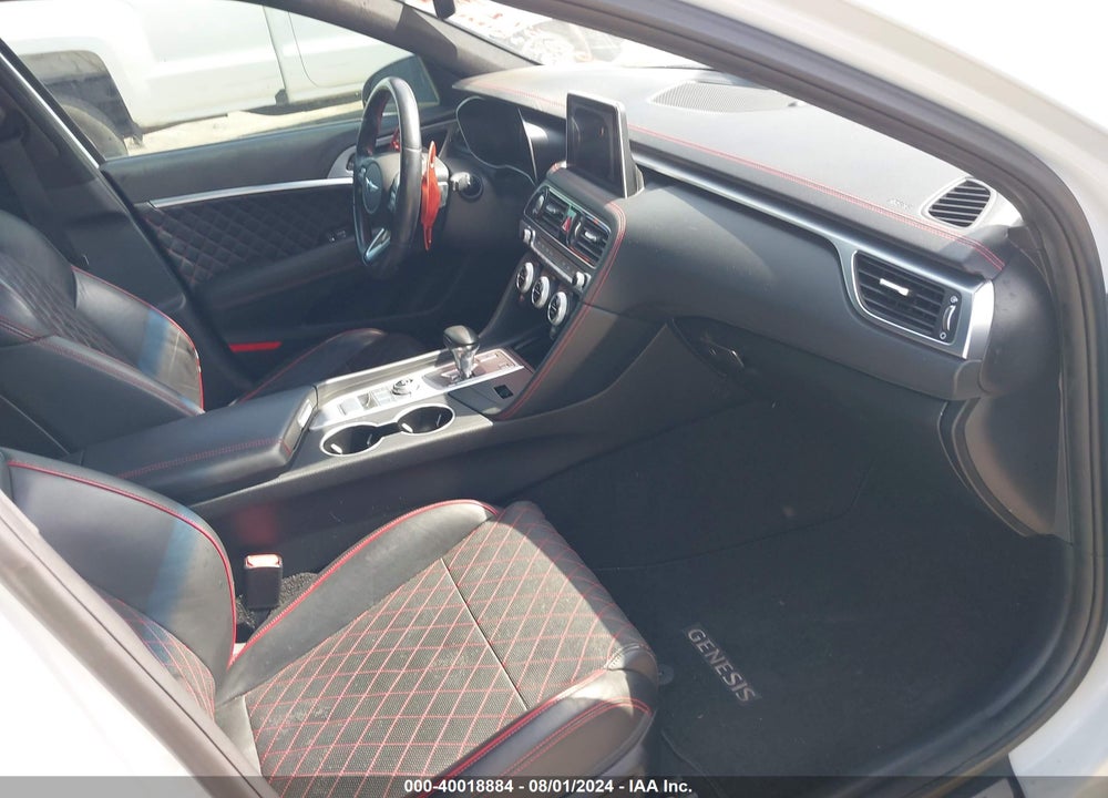 2019 GENESIS G70 3.3T ADVANCED VIN: KMTG34LE6KU027334