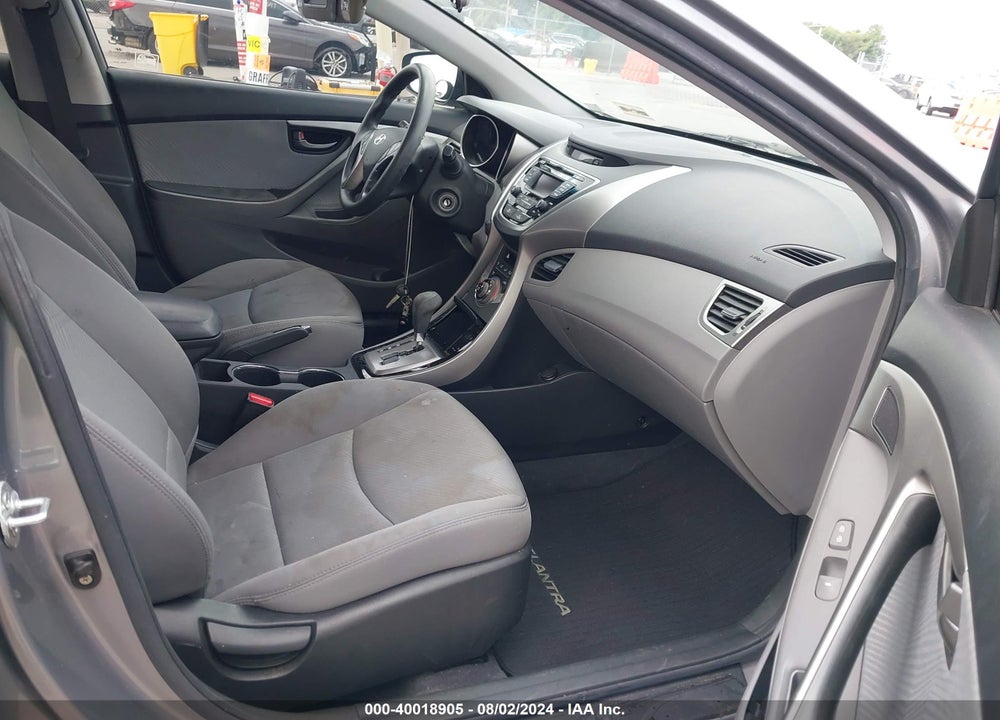 2013 HYUNDAI ELANTRA GLS VIN: KMHDH4AE3DU749879