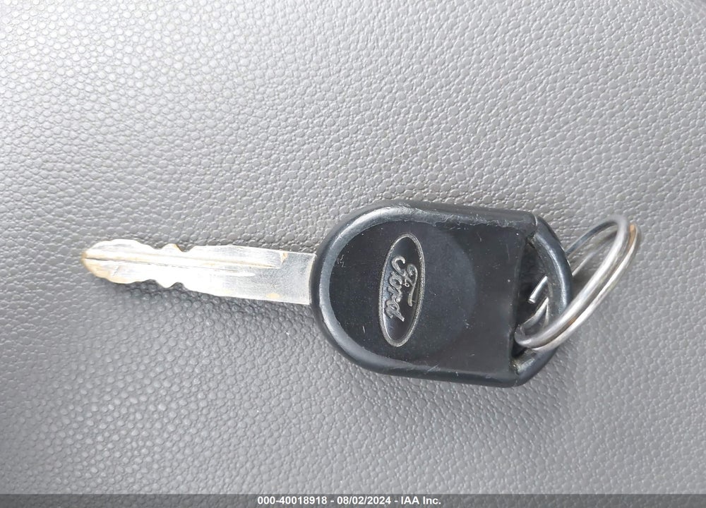 2009 FORD FOCUS SE VIN: 1FAHP35N69W229996