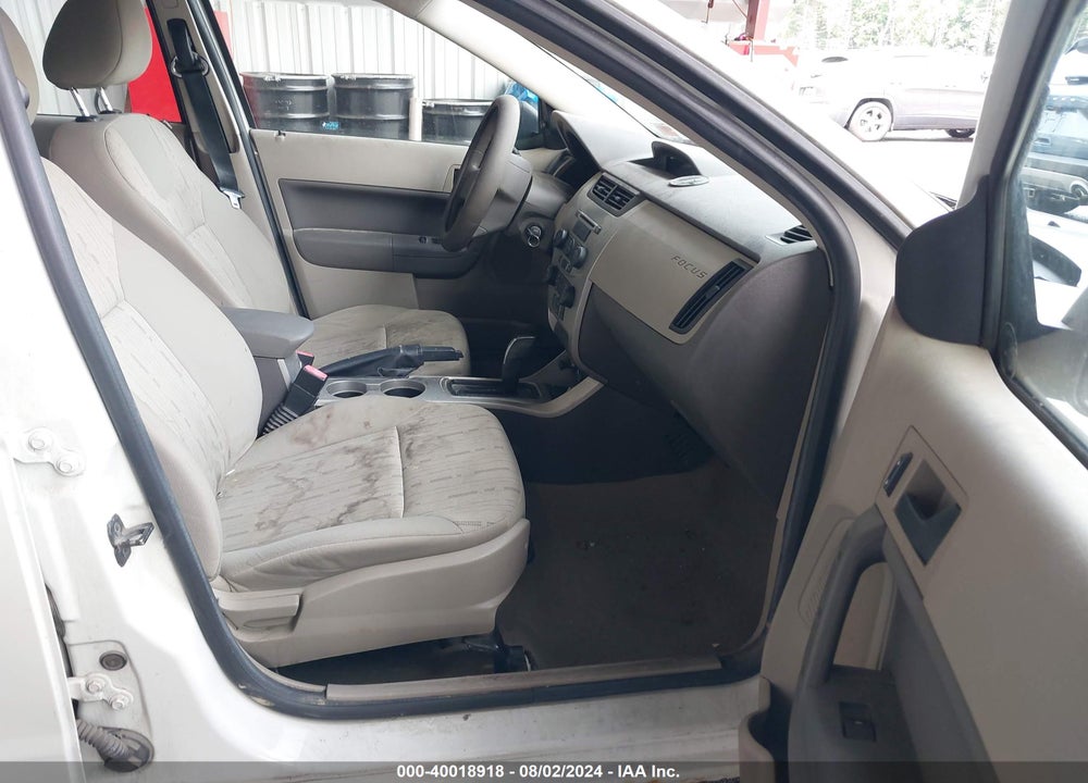 2009 FORD FOCUS SE VIN: 1FAHP35N69W229996