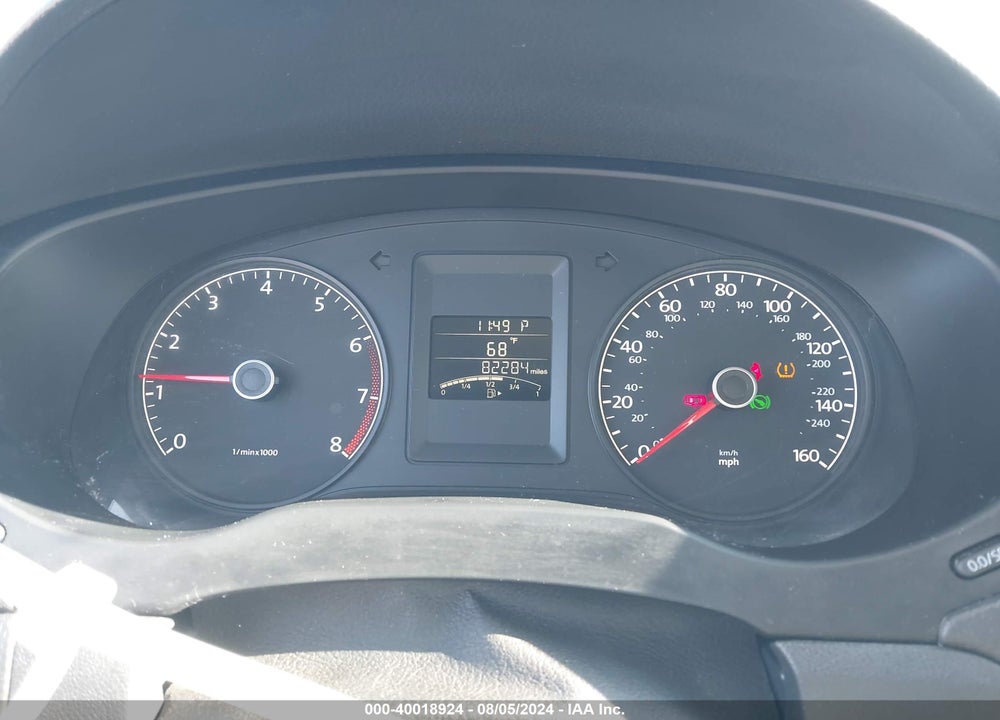 2014 VOLKSWAGEN JETTA 2.0L S VIN: 3VW2K7AJ8EM321899