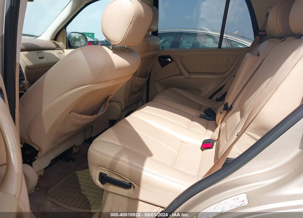 2001 MERCEDES-BENZ ML 320 VIN: 4JGAB54E71A242258