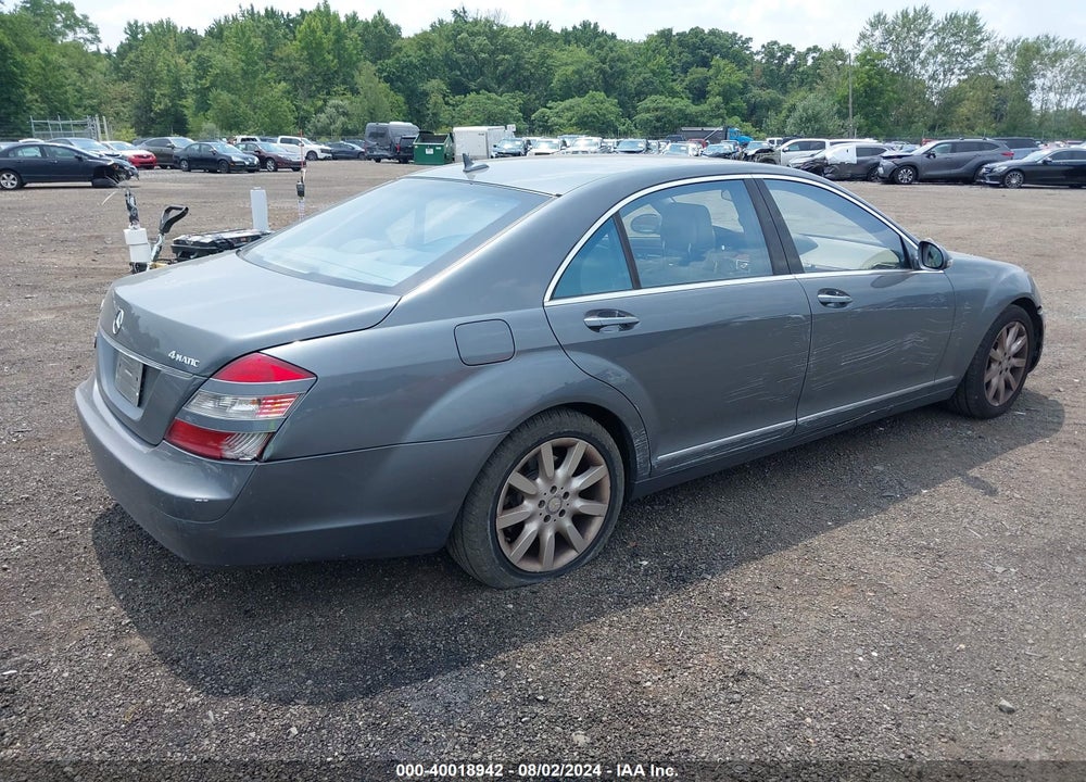 2008 MERCEDES-BENZ S 550 4MATIC VIN: WDDNG86X78A173255