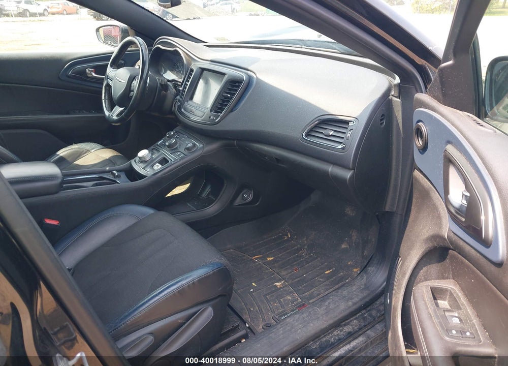 2015 CHRYSLER 200 S VIN: 1C3CCCBGXFN572998