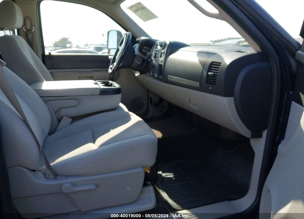 2008 CHEVROLET SILVERADO 2500HD LT1 VIN: 1GCHC23668F214702
