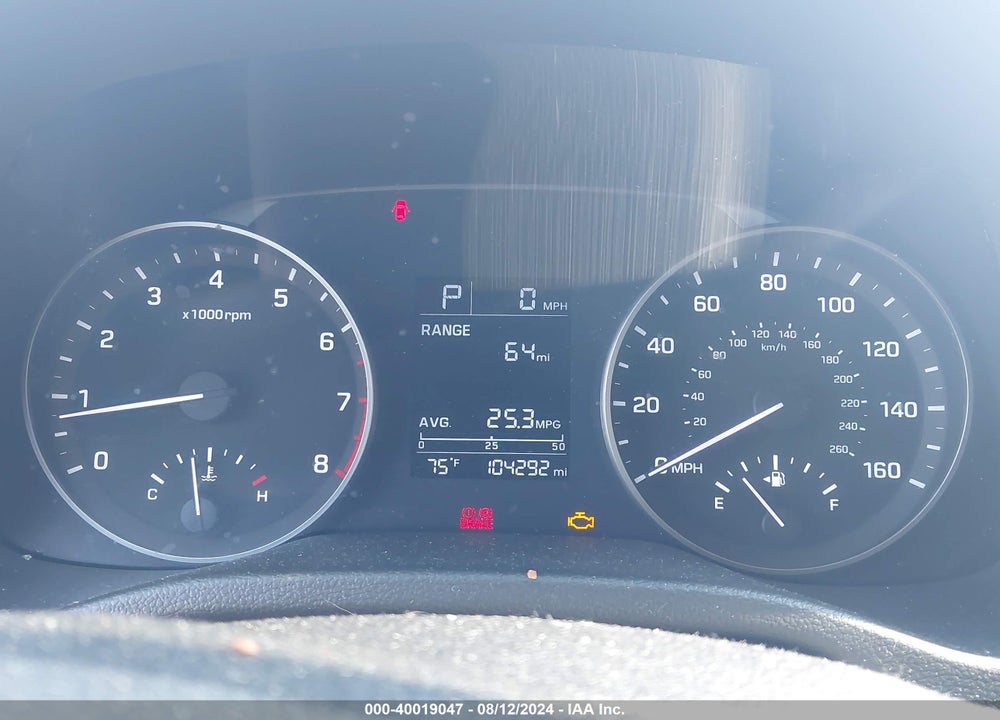 2018 HYUNDAI ELANTRA SE VIN: KMHD74LF1JU563018