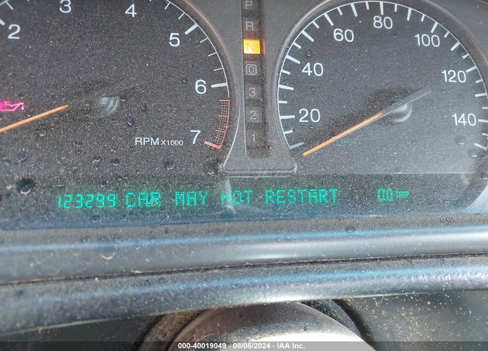 1999 CADILLAC ELDORADO TOURING VIN: 1G6ET1290XU603700