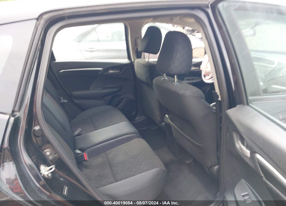 2015 HONDA FIT LX VIN: 3HGGK5H55FM712288