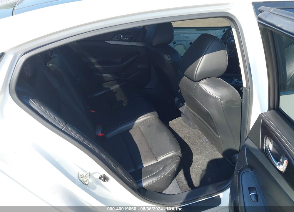 2018 NISSAN MAXIMA VIN: 1N4AA6AP5JC399302