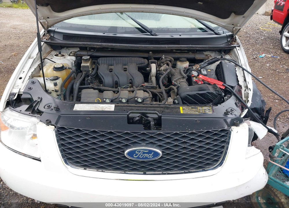 2005 FORD FREESTYLE SEL VIN: 1FMZK02135GA09521